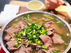 -肖四女乐山跷脚牛肉(世博源店)