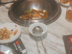 -七欣天香辣蟹火锅(南京建宁路大观天地店)