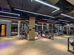 -威克健身游泳(万菱汇店)