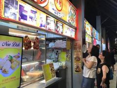 -东海岸人工湖美食村