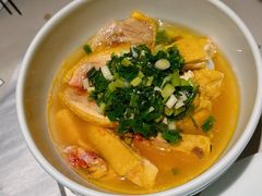 -穹六人间 people 6(岳阳路店)