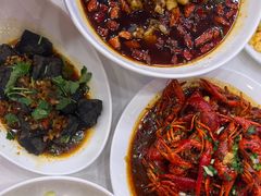 馋嘴牛蛙仔-簋街仔仔小龙虾(总店)