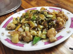 酸菜炒大肥-如意坊美食(华兴一街店)