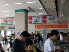 -凯旋公路客运站