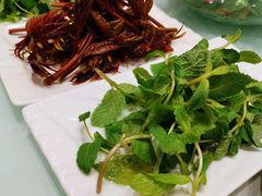 -皇城根·烤鸭·鱼头·家常菜(欧亚大观乐活城店)