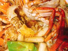 -臻鲜燕海鲜融合餐厅(金陵style店)