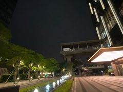 -深圳国际会展中心希尔顿酒店(前海华发冰雪世界店)