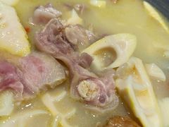 -披云云小馆·味道江湖(姚家园万象汇店)