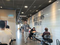 -麦当劳(江湾镇店)