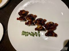 甄御招财猪蹄-甄御•海鲜新青岛菜(麦岛店)