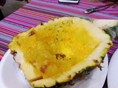 -香巴拉云南餐厅(华莱坞店)