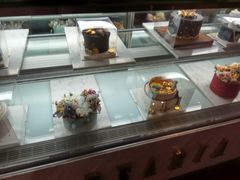 面包甜点陈列柜-柏尼娅PEARIA·蛋糕定制(静安店)