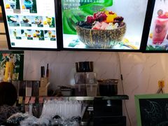 -津椰本·海南正宗椰奶清补凉(店一店)