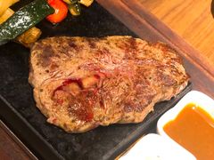 招牌岩烧厚切牛排-Erman岩烧牛排(虹桥南丰城店)