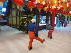 -长沙湘江冰雪世界