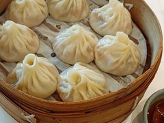 -馋三尺蟹粉小笼(人民广场店)