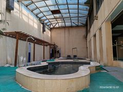 -稻香湖景欢乐岛温泉城堡