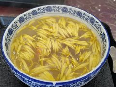 -火烧房子菊花米线(兴盛路店)