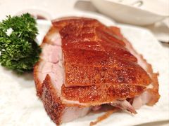 乳猪双拼例牌-香港新发烧腊茶餐厅(书城店)