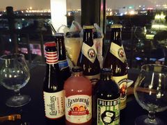 -顽啤熊·酒客酒馆(苏城夜景必选店)