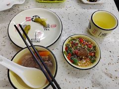 -墨脱石锅椰子鸡•海鲜糟粕醋(榆亚路店)