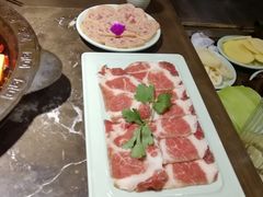 -红九格老火锅(三峡广场店)