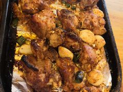 东镇老味道烤鸡块-老东镇啤酒屋海鲜加工·蒸汽海鲜·海鲜烧烤(台东店)