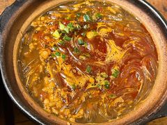 -有红鸡毛店·砂锅菜(抚琴夜市店)