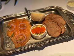 温热烟熏三文鱼-壳里西餐厅Coquille Seafood Bistro(蒙自路店)