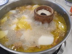 -朴小妹人参鸡汤火锅(长白山万达店)