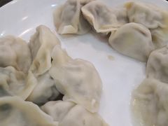 -周家大连水饺(美专校街店)