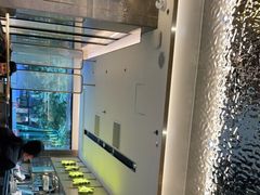 -香港新发烧腊茶餐厅(水围店)