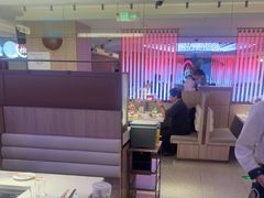 -海底捞火锅(杭州庆春路夜宵主题店)