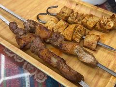 -乡村馕坑肉·烧烤·新疆菜·本地人更爱吃(阿勒泰首店)