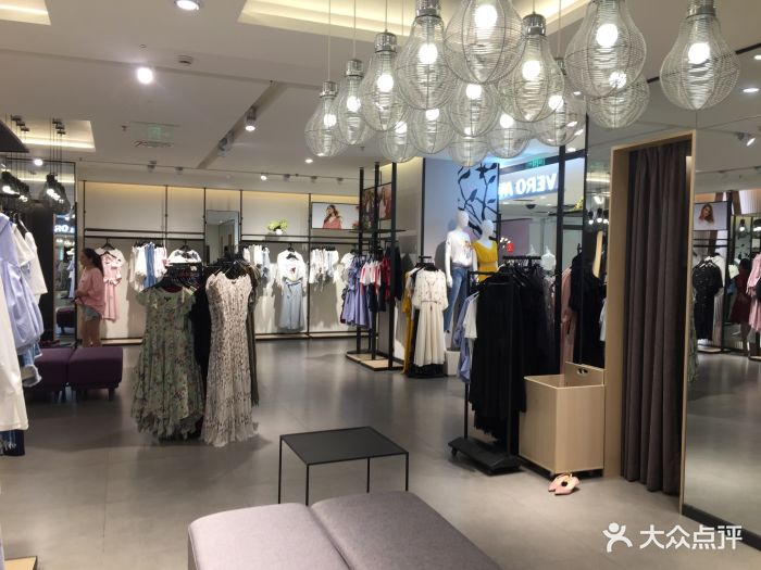veromoda女装店(天虹商场店)图片 第2张