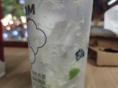 -霸王茶姬(南强街店)