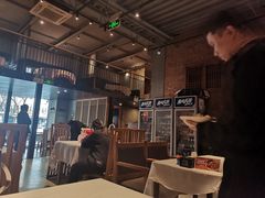 -鄱阳湖·江西小炒·瓦罐煨汤(五道口店)