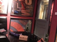 -环球梦主题KTV(曲阳生活购物中心店)