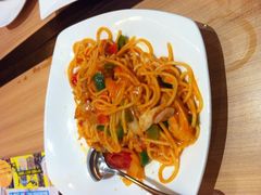 泰式柠香五彩鸡肉面-必胜客(欧亚卖场店)