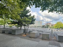 -欧洲被害犹太人纪念碑