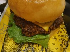 -UMAMI乌玛米披萨·汉堡·清真Halal(红岭北店)