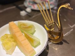 -海派悦庭·海胆烧麦·新融合菜(凯德广场店)