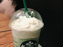 -星巴克臻选(威海威高广场店)