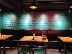 大堂-腰子哥烤串(石佛营炫特店)