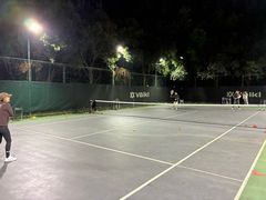 -快网网球俱乐部(徐汇爱建园店)