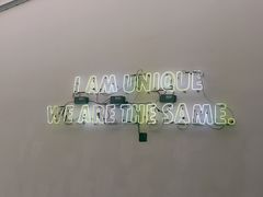 -UNI UNI(环亚凯瑟琳店)