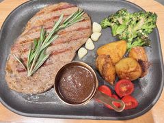 -乐凯撒披萨(国威电子商务大厦店)