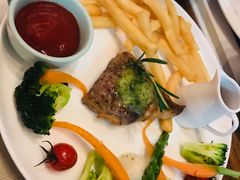 -Kitchen·Y洋厨房西餐厅(王府壹号店)