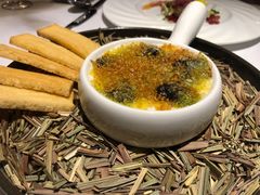 焗香茅白玉蜗牛配脆面包片-王品牛排(郑州大卫城店)