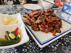 -八两八金·莱芜特色炒鸡(市南漳浦路店)